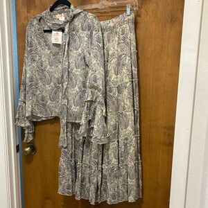 410. Nekane NKN Paisley Tiered Maxi Skirt and Shirt Set in Lavender and Green